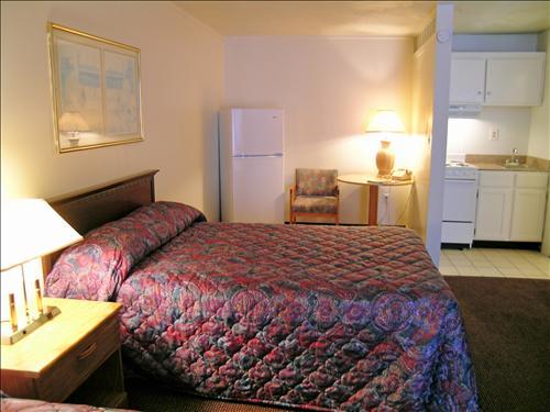 Sunshine Inn & Suites เวอร์จิเนียบีช ห้อง รูปภาพ